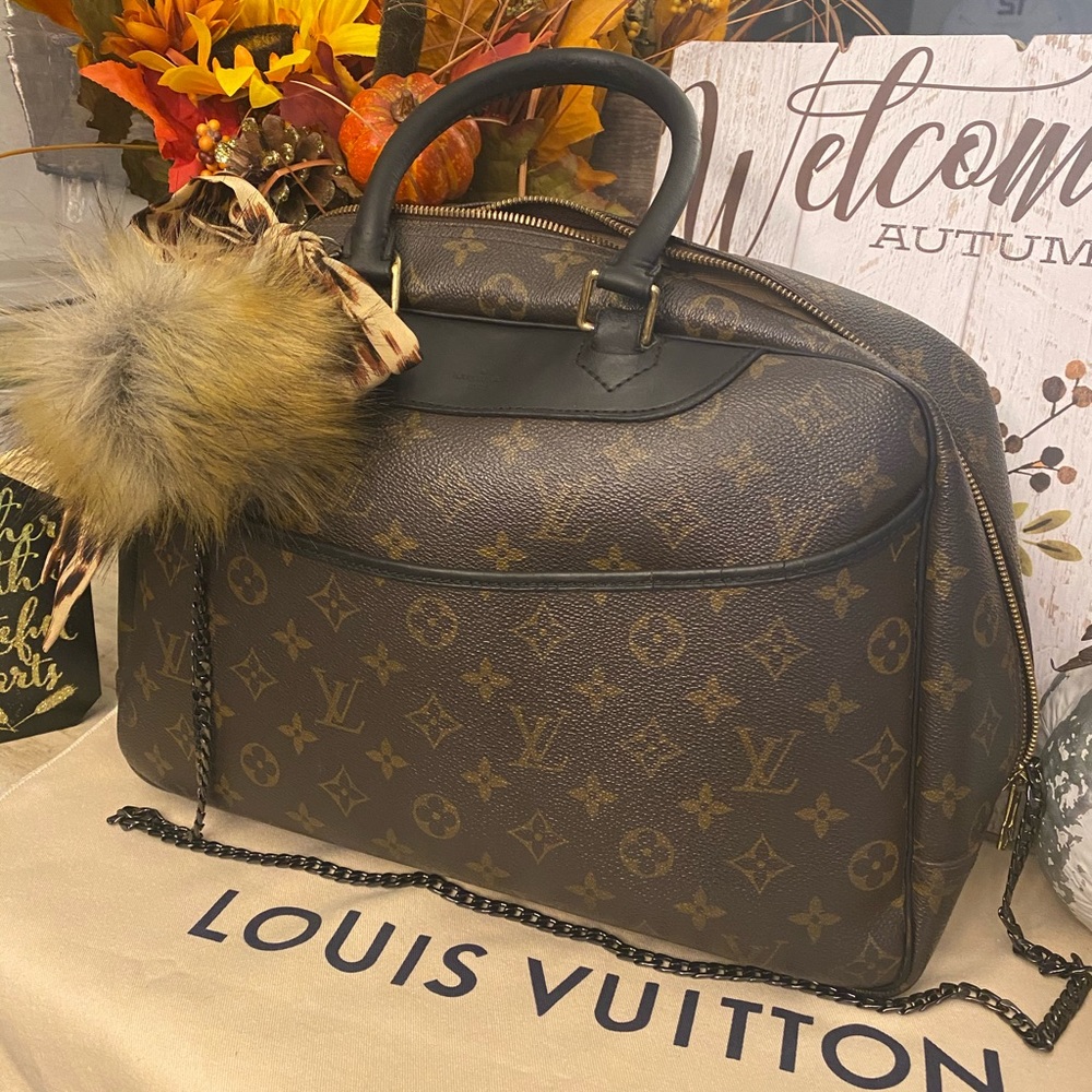 Authentic Louis Vuitton DeauVille